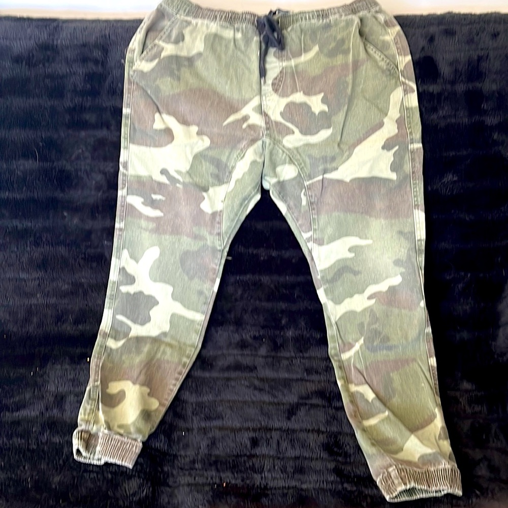 Mens camo drawstring pants